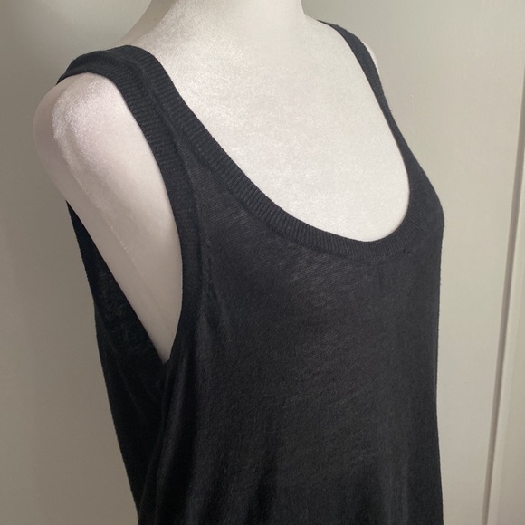 Banana Republic 2-Piece Summer Ready Tank Top Bundle Size Medium - Picture 9 of 13